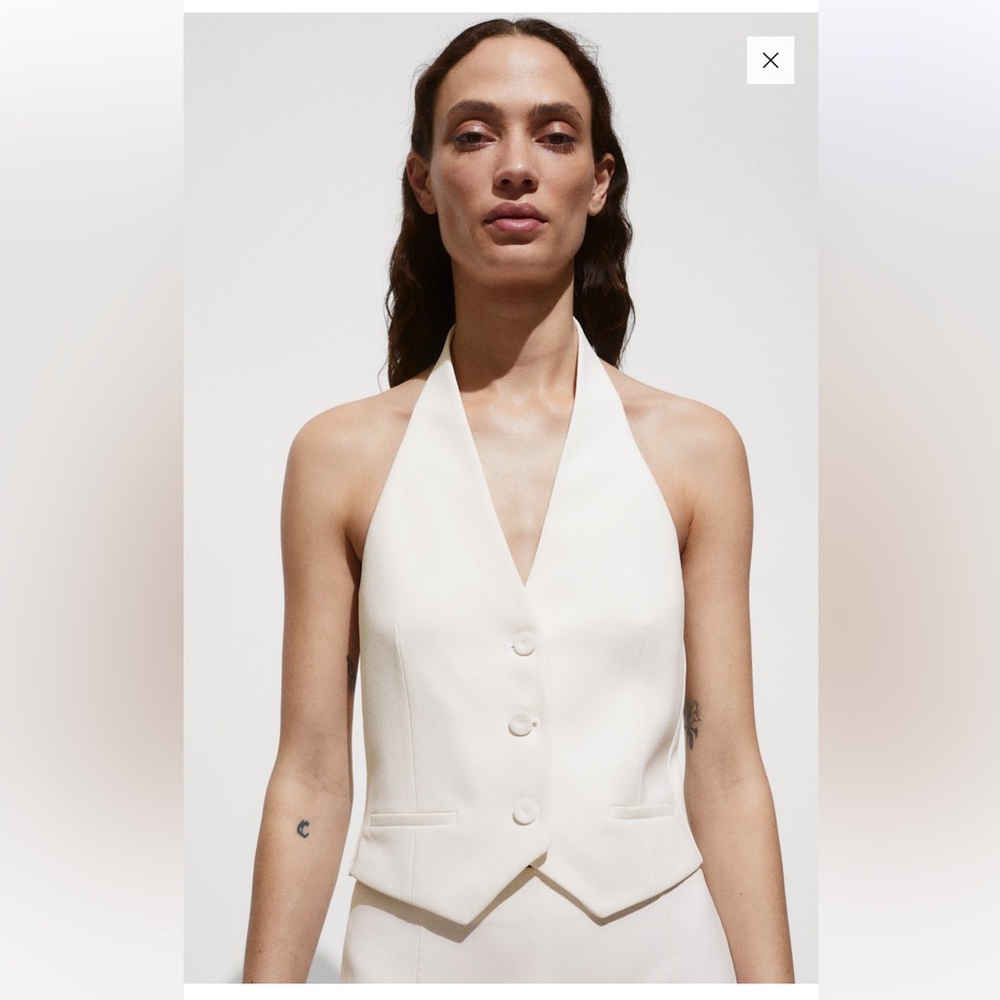 MANGO HALTER NECK GILET WITH BUTTONS TOP